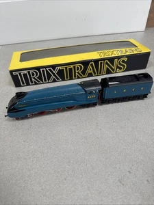 Trix Trains Locomotive Mallard 4468 Gauge H0 Boxed Vintage - Picture 1 of 6