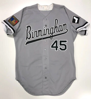 CAMISETA 44 EMITIDA POR MICHAEL JORDAN BIRMINGHAM BARONS AUTÉNTICA WILSON ROAD TEAM Foto 1 de 4