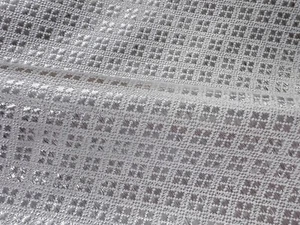 WHITE SILVER DIAMOND METALLIC BLING BROCADE POLY FABRIC CRAFT DRAPE SKIRT 45' - Picture 1 of 4
