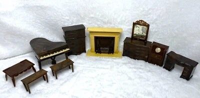 Renwal Renewal Dollhouse 9 Pieces Brown Hard Plastic Living Room Vintage - Image 1 of 4