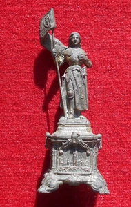 Jeanne d'Arc - Statue en Régule ! - Picture 1 of 6
