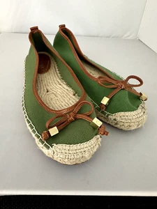 Michael Kors flats Shoes green canvas straw trim women sz.9 NEW - Picture 1 of 5