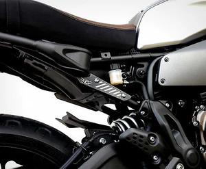 KIT SOSTITUZIONE PEDANE PASSEGGERO  YAMAHA XSR 700 UB COPERTURA COVER ALLUMINIO - Imagen 1 de 1