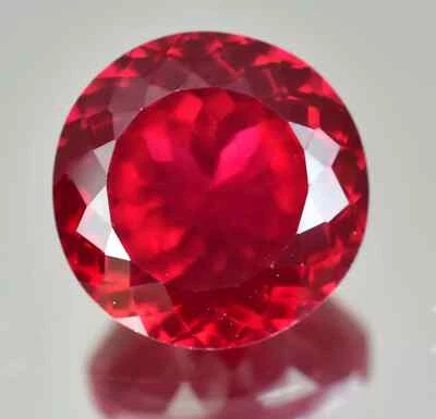 35.05 Ct Natural Mozambique Blood Red Ruby Certified Flawless Round Cut Gemstone - Image 1 of 4