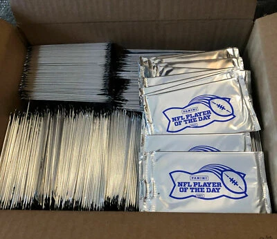 2021 PANINI PLAYER OF THE DAY FOOTBALL CARD PACKS QTY.10-ROOKIES-1OF1 S BRADY - Image 1 of 4