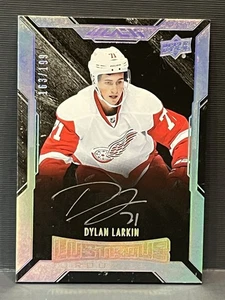 2015-16 UD Black - #82 Dylan Larkin Lustrous Rookies Auto /199 Redwings RC - Bild 1 von 2