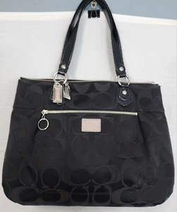 Bolso Coach 2011 Poppy Signature satén glam, como nuevo, forro rosa - Imagen 1 de 11