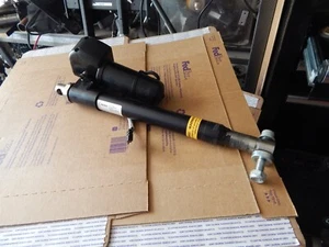 Permobil M300 HD Beinantrieb Elektrischer Stuhl 82520068 REAC Typ RE35 - Bild 1 von 4