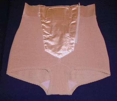 Gaine «Vamp» Taille 105, vintage, rétro, luxe. - Photo 1/4