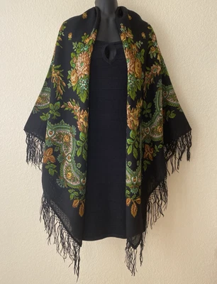 De colección 1992 Pavlovo Posad Chal ПЛАТОК 57x57" Lana FLORAL Flecos Verde Negro NUEVO Foto 1 de 4