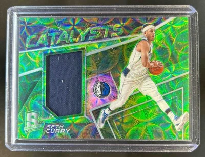 2017-18 Spectra Seth Curry Catalysts Jersey Neon Green #24/25 Mavericks - Image 1 of 2