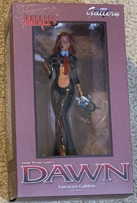 Linsner's DAWN Femme Fatales Gallery Исполнительная Богиня Статуэтка из ПВХ Выбор Бриллиантов - Изображение 1 из 4