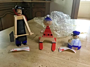 3 alte Erzgebirge Holz Figuren Skifahrer, Seemann, Frohnauer Hammer Mann - Bild 1 von 6