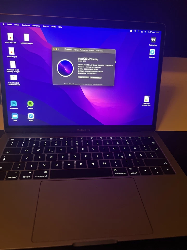 Apple MacBook Pro 13“  (2016)- Grau, 256 GB, i5 - Bild 1 von 1