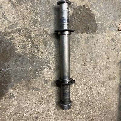 Yamaha YZF-R6 2008 llanta trasera eje de eje fabricante de equipos originales 08-16 R6 espaciador Foto 1 de 3