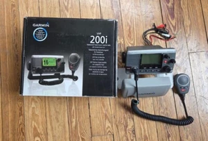Garmin VHF 200i - Imagen 1 de 2