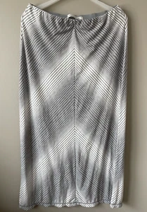 MAX STUDIO Womens Sz Lg Maxi Skirt Stretch Elastic Waist Striped Gray EXC - Picture 1 of 7