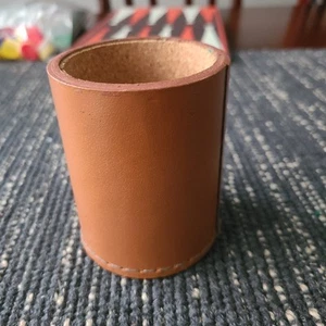 Tazza dadi pelle spessa foderata sughero giochi marrone marca reale backgammon vintage vecchia - Foto 1 di 5
