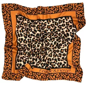 NOTICIAS Mujer y Feroz Leopardo Animal Print 100% Seda Distintivo Bufanda 90 x 90 cm - Imagen 1 de 9