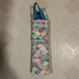 Thirty-One (31) GiftsPerfect Wine Bottle Thermal Mermaid Pattern Insulated NWOT - Picture 1 of 4