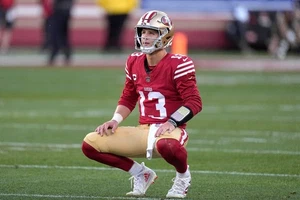 Brock Purdy - San Francisco 49ers NFL Quarterback - 4x6 Glossy Printed Postcard - Picture 1 of 2