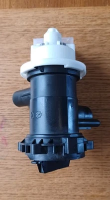 Bosch Washing Machine Drain Pump Model No WAT24460GB - Image 1 of 4
