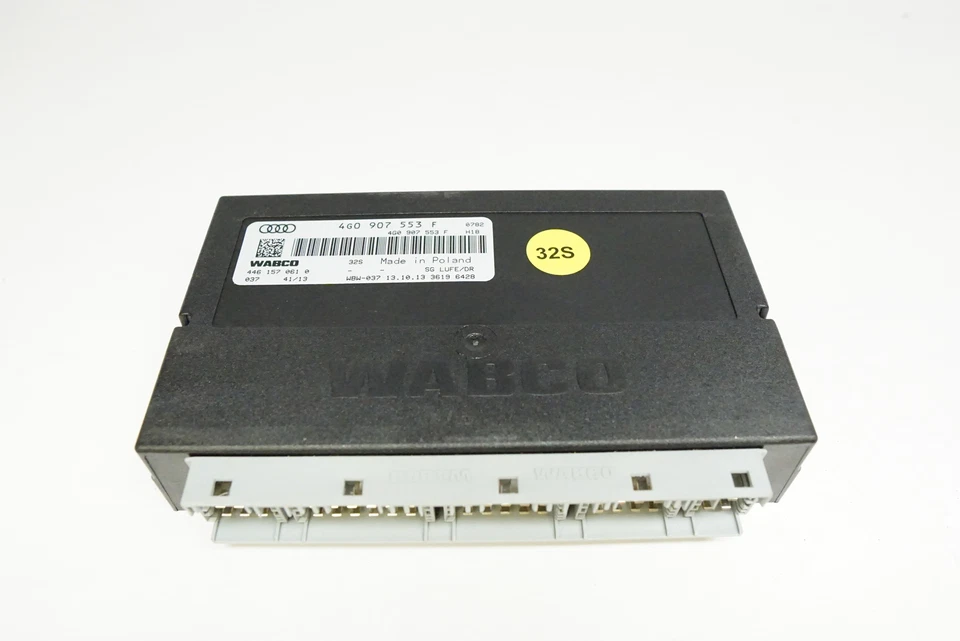 Módulo de controle de suspensão a ar C7 Audi RS7 4G0907553F - Imagem 1 de 2