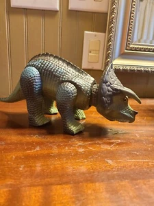 Figura de acción de dinosaurio Triceratops Tyco Dino Riders RARO 25 - Imagen 1 de 5