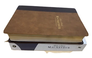 Nbla Biblia de Estudio Macarthur, Leathersoft, Café, letra 11 PUNTOS CONFOR PRIN - Picture 1 of 10