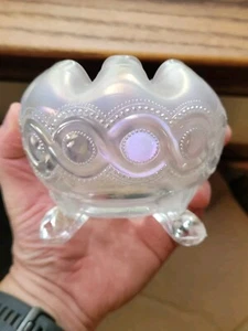 Awesome Northwood Frosty Ice White Carnival Glass Beaded Cable Rose Bowl - Picture 1 of 12