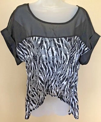 Blusa manga dolman transparente y de encaje con estampado de cebra blanco y negro Risque Fashion ~ Lg Foto 1 de 4