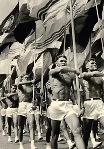 Sowjetische Fitnessstudios Lehrerparade in Moskau 1956 Foto Kunst Giclee Druck feine Leinwand - Bild 1 von 4