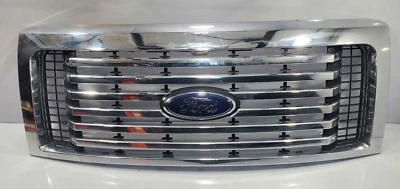Ford F150 XLT 2010-2012 rejilla cromada con emblema pieza usada OEM AL3J-8200-BAW Foto 1 de 4