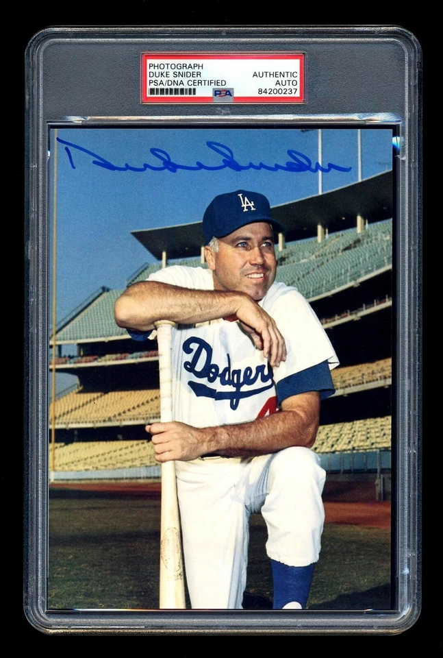 DUKE SNIDER SIGNED MINT PHOTO PSA/DNA SLABBED AUTOGRAPHED LOS ANGELES DODGERS - Image 1 of 1