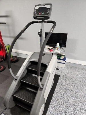 StairMaster SM3 Stair Machine  - Image 1 of 4