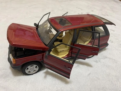 AUTOart Range Rover 4 6HSE scala 1/18 mini auto modello da esposizione da col... - Immagine 1 di 4