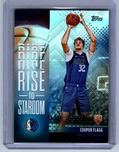 2025-26 Topps - Cooper Flagg RC Rise To Stardom #RTS-1 Rainbow Foil - Bild 1 von 2