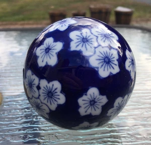 Blau & Weiß Porzellan Dekorative Keramik 3" Teppich Kugel Floral Vintage - Bild 1 von 12