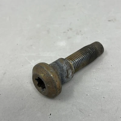 Perno de anclaje inferior delantero Ford F150 F250 F350 Bronco 1987-1996 Foto 1 de 4