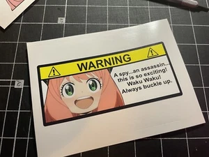 Anya Mock Warning Label - Sticker Decal Jdm - Forger Spy Fam Anime Peeker - Foto 1 di 2