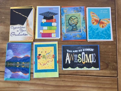 LOT OF 10 GRADUATION CARDS & ENVELOPES BY LEANIN' TREE  7 DESIGNS - Image 1 of 4