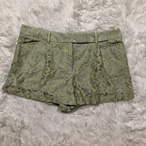 Chelsea & Violet Size Medium Lace Shorts Lined Gray Lime Green Summer -N - Picture 1 of 5