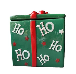 Real Home Green Present Christmas Cookie Jar Ho Ho Ho Holiday Ceramic Gift EUC - Picture 1 of 8