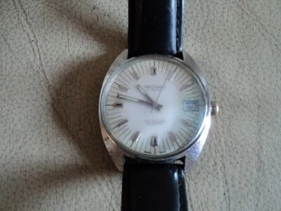 Rare Vintage Waltham 25 Jewels Automatic Men's watch With Date Working - Image 1 of 4