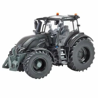 1:32 BRITAINS Valtra Q305 Tractor 2018 Black LC43309 Model - Image 1 of 2