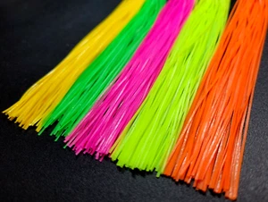 GUMMI SILIKONBEINE - 6 FLUORESZIERENDE FARBEN - Fliegenbindungsmaterial - 50 Stck. - NEU - Bild 1 von 14