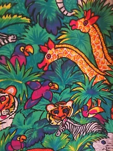 Scrubs Jungle Animals Lions Zebras Elephants Tigers Parrots Giraffe Size Medium - Picture 1 of 10