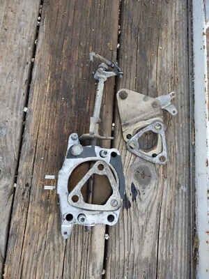 Jaguar XJS 1985  5.3L V12 XJS Intake Throttle Body  P43698 PUM31375 Look - Image 1 of 4