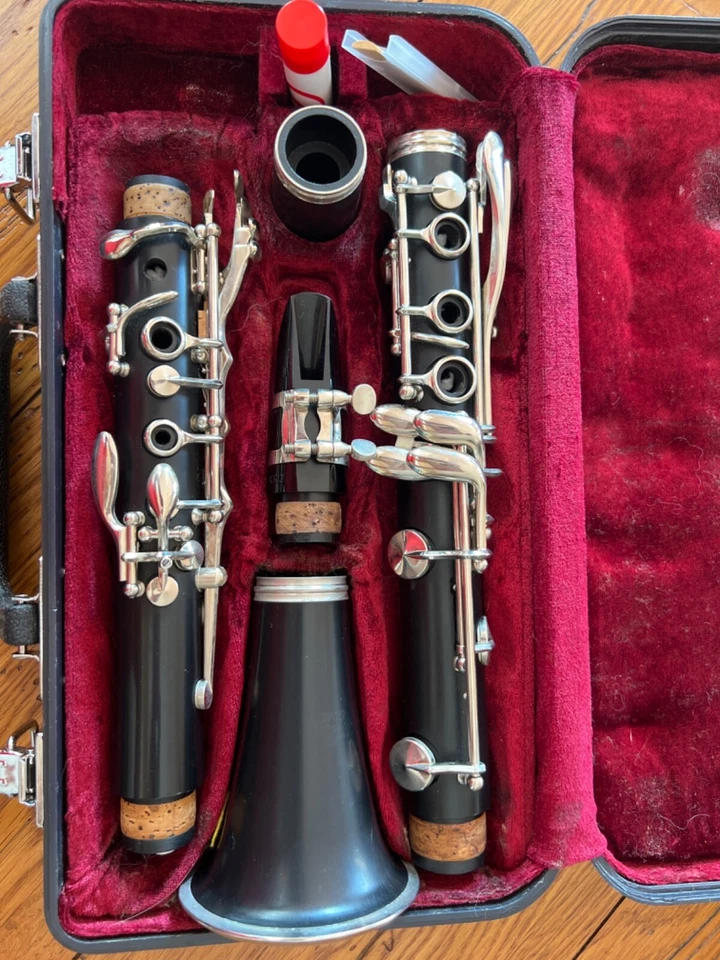 Кларнет Jupiter CC-60 Carnegie Edition серии XL с чехлом - Изображение 1 из 1