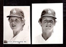 Burt Hooton DODGERS  UNSIGNED 3-1/2 x 4-7/8 Group of 2 ORIGINAL STAFF PHOTOS #11